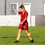 Annamaria Serurini dopo il goal