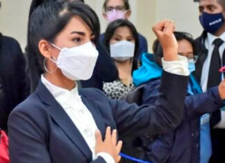 Cielo Veizaga: calciatrice 19enne e viceministra alla sport boliviana