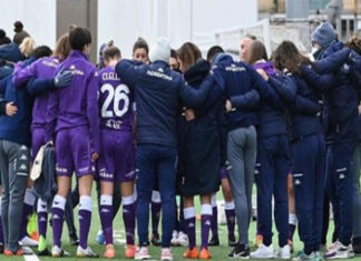 Katja Schroffenegger carica la Fiorentina Women’s dopo la sconfitta in Supercoppa: “Torniamo a mani vuote, ma con più consapevolezza nei nostri mezzi”