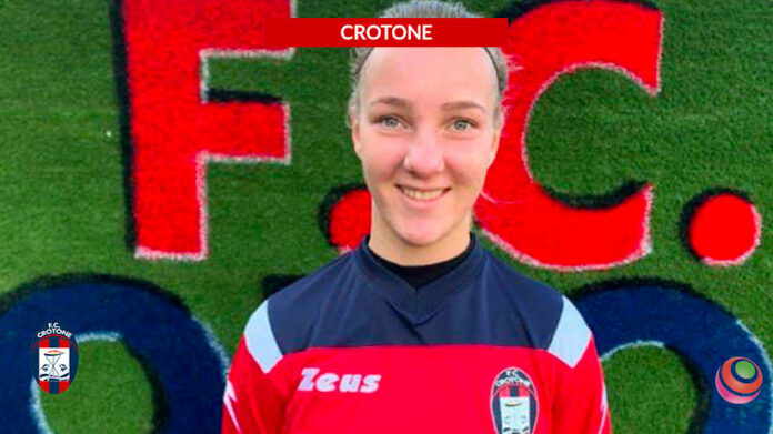 crotone-femminile-laura-sondore