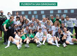 San Gimignano a testa alta!