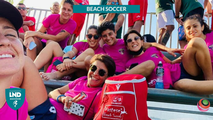 beach-soccer-martina-stenoo