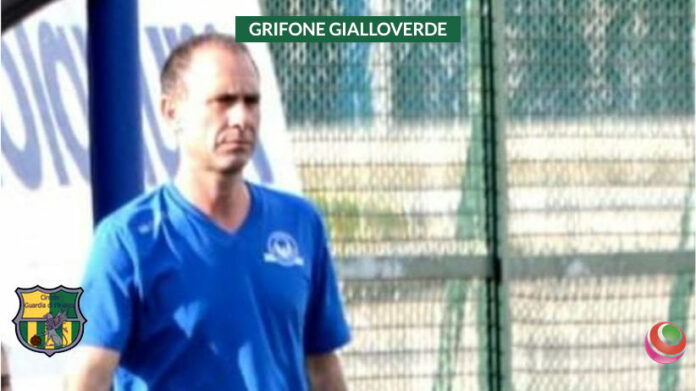 grifone-gialloverde-gianluca-gagliardi grifone-gialloverde-gianluca-gagliardi