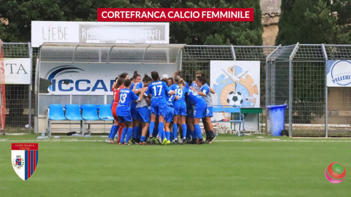 cortefranca-calcio-femminile-esultanza-vittoria-cortefranca