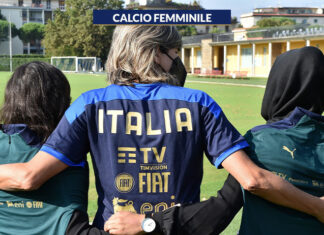 Le calciatrici afghane accolte a Coverciano. Gravina: “Vogliamo aiutarle ad integrarsi nel nostro Paese”