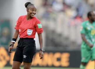 Mukansanga nella storia: prima donna ad arbitrare una gara di Coppa d’Africa