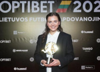 Liucija Vaitukaitytė, Pomigliano: “Onorata di essere nominata calciatrice lituana”