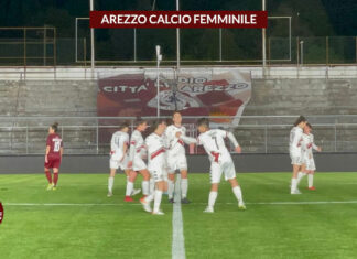 L’Arezzo abbatte anche il Pontedera che resiste un tempo. La squadra di Testini sempre più lanciata verso la promozione