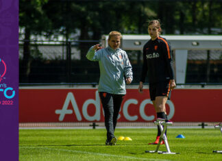 UEFA Women’s EURO: la Regina Elisabetta si congratula: “Siete un’ispirazione per le donne”