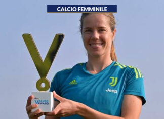 Pedersen ‘sale in cattedra’ per la sostenibilità ambientale: è lei la prima vincitrice del premio eBay Values Award