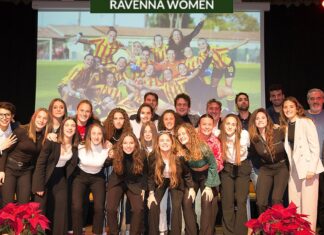 Festa di Natale in casa Ravenna Women