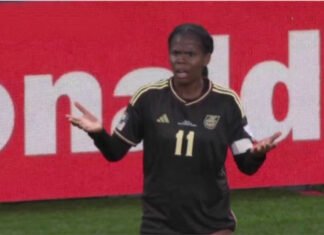 Chi è Khadija Shaw, l’attaccante giamaicana espulsa durante lo scontro con la Francia