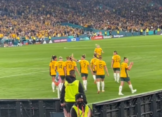 L’Australia passa ai quarti di finale dopo aver battuto la Danimarca