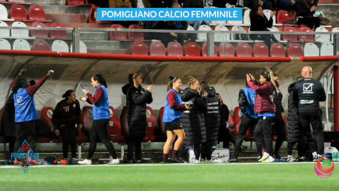 pomigliano-femminile-panchina