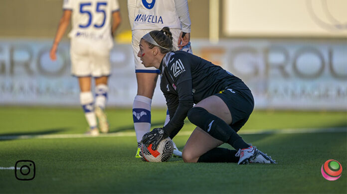 instagram-margot-shore