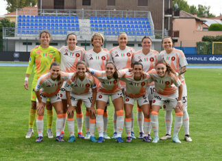 Roma, tre gol al Napoli Femminile e vetta a meno due