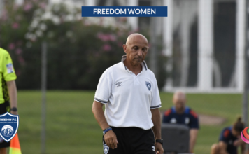 Freedom, ufficiale l’esonero di Mister De Martino: in panchina torna Michele Ardito