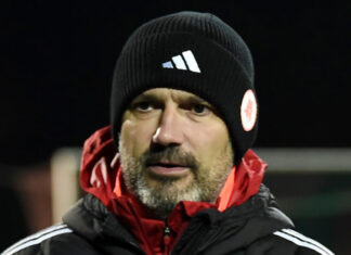 Spugna si blocca a Firenze: “Abbiamo avuto delle difficoltà a leggere ed a superare l’ aggressività avversaria”