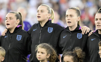 Alessia Russo e Kiera Walsh: Perché i periodi di riposo e recupero sono necessari nel calendario delle partite internazionali femminili