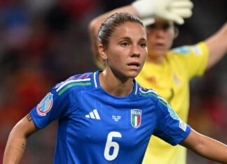 Manuela Giugliano: “Le voci di mercato e l’Arabia non mi hanno distratta, sono concentrata sulla Nazionale”