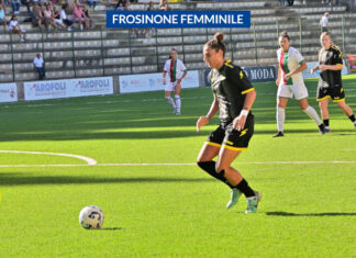 Frosinone travolto dal Como: Del Estal sale in cattedra e dirige verso il poker