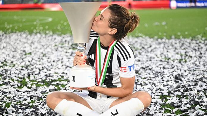 Cristiana girelli 277 presenze in maglia Juventus