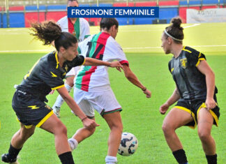 Il Frosinone aspetta il Venezia per i tre punti: ultima in casa prima della pausa