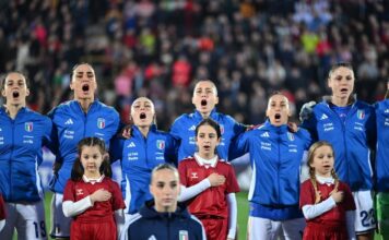 Italia – Danimarca 1-1: Piemonte e Giugliano fanno sognare le Azzurre, Holdt spegne le loro speranze.