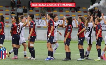 Il Bologna si ridimensiona: “out” 16 calciatrici, saluta anche mister Di Donato
