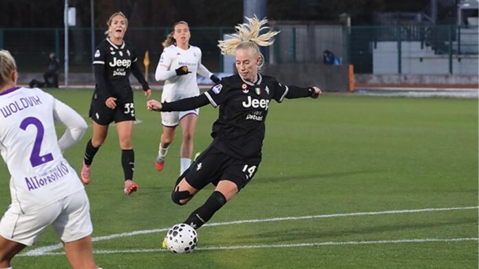 Amalie Vangsgaard lascia la Juve aston villa